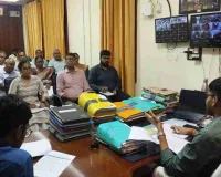 Deoghar News: उप विकास आयुक्त ने 'प्रोजेक्ट इम्पैक्ट' को लेकर 12 स्कूलों के हेडमास्टरों संग की बैठक