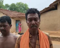 Giridih News: जियो-टैगिंग के एक साल बाद भी नहीं मिला आवास, 10 हजार रुपये मांगने का आरोप