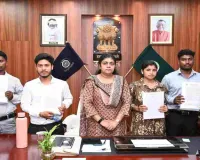 Pakur News: उपायुक्त मेघा भारद्वाज ने चार आश्रितों को सौंपे अनुकंपा नियुक्ति पत्र