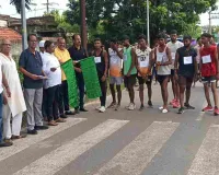 Deoghar News: स्वतंत्रता दिवस से पहले मधुपुर में सद्भावना मैराथन, 17 धावकों ने लगाई दौड़; बबलू वर्मा रहे प्रथम