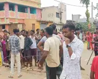 Crime News: देवघर खमरबाद में सड़क हादसे में महिला की मौत, मुआवजे की मांग पर जाम