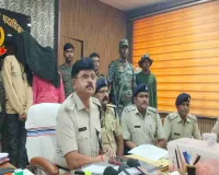Crime News: पदमा ओपी क्षेत्र में छापेमारी के दौरान 15 ग्राम अवैध ब्राउन शुगर, 350 ग्राम गांजा, बाइक व कार बरामद