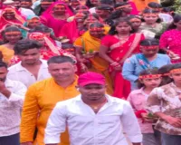 Hazaribagh News: 'हर-हर महादेव' के जयघोष से गूंजा चम्पानगर नावाडीह, उमड़ा श्रद्धालुओं का सैलाब