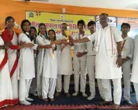 Lohardaga News: विभाग स्तरीय प्रश्न मंच में मनोहर लाल अग्रवाल सरस्वती विद्या मंदिर बना ओवरऑल चैंपियन