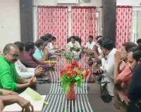 Giridih News: मधुबन में एसडीओ की अध्यक्षता में अपशिष्ट प्रबंधन पर हुई महत्वपूर्ण समीक्षा बैठक