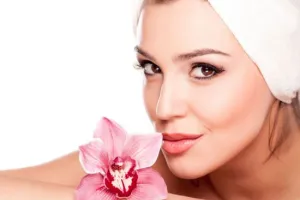 इन कुदरती उपाय से हर दिन पाएं चमकदार त्वचा