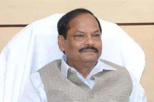 जन चौपाल में सीएम ने सुनी लोगों की समस्याएं, कराया समाधान