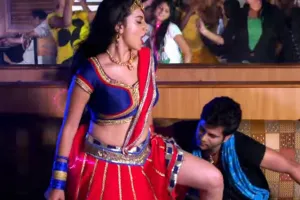 सरकार से गुजारिश है कि वो भोजपुरी के अश्लील गीत पर रोक लगाए