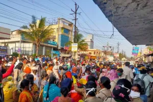 झारखंड में तीन कब्रिस्तान से लौटने के बाद रात ढाई बजे कोरोना पीड़ित को किया गया सुपुर्द-ए-खाक