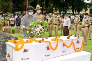 मुख्ममंत्री हेमंत सोरेन ने शहीद एएसआइ चंद्राय सोरेन को दी श्रद्धांजलि