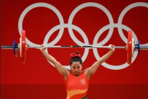 Olympic : मीराबाई चानू ने ओलिंपिक में जीता देश के लिए पहला मेडल