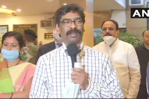 ओलिंपिक में हिस्सा लेने वाली महिला हॉकी टीम की झारखंड की सदस्यों को 50 लाख देगी हेमंत सरकार, घर भी बनवाएगी