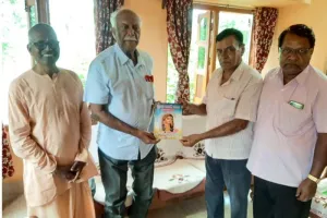 बांग्ला भाषा व संस्कृति रक्षा समिति ने डॉ धुनी सोरेन को किया पत्रिका भेंट