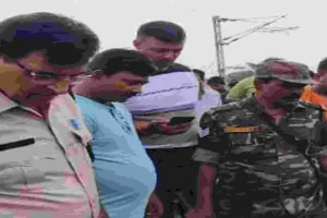 बोकारो: रेलवे लाइन के किनारे झाड़ियों में संदिग्ध स्थिति में मिला शव, हत्या की आशंका
