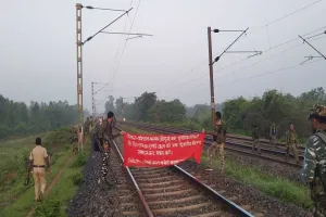 भाकपा माओवादी के द्वारा कोल्हान बंद का व्यापक असर, पांच घंटे तक रही ट्रेनों का परिचालन बंद