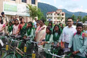 योजनाओं का लाभ गांवों तक पहुंचाने के लिए आयी है सरकार आपके द्वार : जोबा माझी