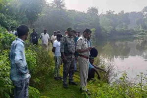 Koderma News: युवक का शव तालाब से बरामद, दो दिनों से था लापता