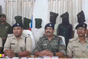 Jamtara News: पुलिस ने 6 साइबर अपराधियों को किया गिरफ्तार