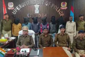 Giridih News: पुलिस ने अपराधियों को हथियार के साथ रंगे हाथ किया गिरफ्तार 