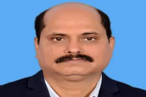 डी ए वी पब्लिक स्कूल टंडवा के नए प्राचार्य बने पुष्प कुमार झा