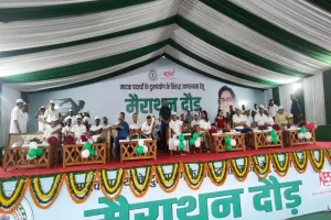 Ranchi News: नशे के विरुद्ध जागरूकता कार्यक्रम में मैराथन दौड़ का आयोजन