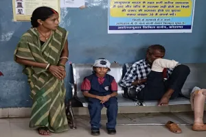 Koderma News: निजी स्कूल में हादसा, आधा दर्जन बच्चे एवं मजदूर घायल 