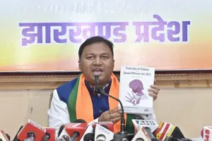 लातेहार स्कूल में यौन हिंसा को लेकर भाजपा का राज्य सरकार पर तीखा हमला