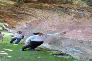 Hazaribagh News: उपायुक्त ने किया केरेडारी एवं बड़कागांव प्रखंड का दौरा, योजनाओं का किया निरीक्षण