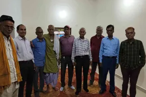 Hazaribagh News: झारखंड पेंशनर समाज की महत्वपूर्ण बैठक हजारीबाग प्रेस क्लब में हुई जिसमें नई समिति का हुआ गठन