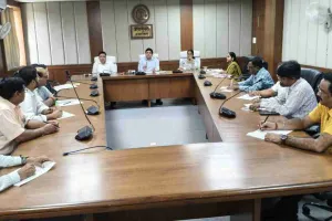 Hazaribagh News: उपायुक्त ने की विधि शाखा से संबंधित मामलों की समीक्षा, दिए निर्देश 