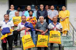 सीआईटी ने कर्मियों को ड्रेस कोड किया वितरित  