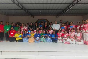 Ranchi News: कांके के कस्तूरबा गांधी विद्यालय में सांस्कृतिक कार्यक्रम का आयोजन