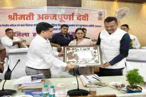 Hazaribagh News: जिला विकास समन्वय एवं मूल्यांकन समिति (दिशा) की बैठक संपन्न