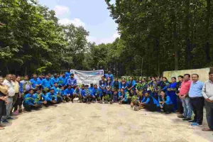 Giridih News: के एन बक्शी कॉलेज में “एक पेड़ माँ के नाम” अभियान की शुरुआत