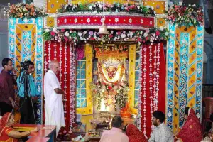 Koderma News: दरबार अनोखा, मेरी दादी अनोखी झुंझुनू वाली की हर बात अनोखी