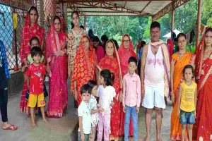 Giridih News: 108 दिवसीय अखंड हरिनाम संकीर्तन भंडारे के साथ समापन