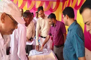 Giridih News: लैंड सीलिंग मामले में उपायुक्त ने किया कैंप कोर्ट का आयोजन