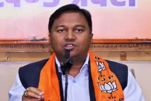 Ranchi news: झारखंड में स्वास्थ्य व्यवस्था पर भाजपा का हमला, प्रवक्ता अजय साह ने कहा - 'विभाग अनाथ है'