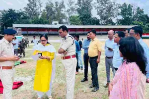 Simdega News: डीसी-एसपी ने स्वतंत्रता दिवस तैयारियों का किया निरीक्षण, दिए आवश्यक निर्देश 