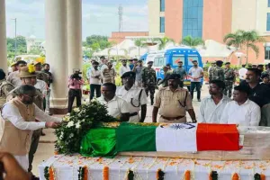 शिक्षा मंत्री रामदास सोरेन को भाजपा ने दी श्रद्धांजलि, बाबूलाल मरांडी हुए भावुक