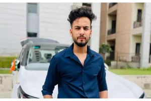 गुरुग्राम में यूट्यूबर एल्विश यादव के घर पर ताबड़तोड़ फायरिंग,  जांच में जुटी पुलिस