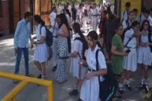 दिल्ली में फिर से स्कूल और कॉलेज को बम से उड़ाने की धमकी