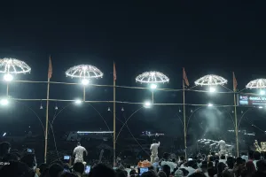 गंगा आरती: क्या हैं रहस्यमयी परंपराएँ और शक्ति? जानिए गंगा आरती की ऐतिहासिक उत्पत्ति