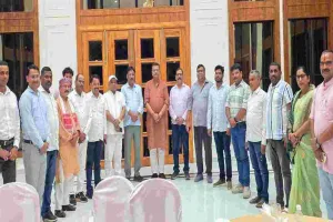 Hazaribagh News: सांसद मनीष जायसवाल ने दी जिला और सदर विधानसभा के अपने सांसद प्रतिनिधियों को नई दिशा