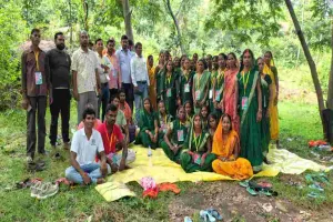 Hazaribagh News: वन प्रबंधन एवं संरक्षण समिति की हुई बैठक, जंगल एवं डुमारो नदी को बचाने का हुआ निर्णय