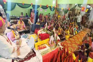 Koderma News: श्रीमद भागवत कथा के समापन दिवस पर सुनाई गई श्रीकृष्ण-सुदामा की अलौकिक मित्रता