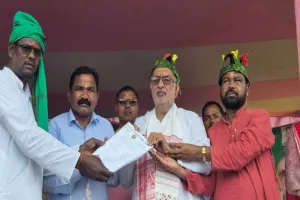 Koderma News: घटवार घट्वाल आदिवासी महासभा ने किया करमा महोत्सव का आयोजन