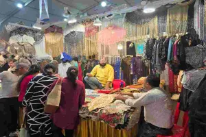 Ranchi News: एक्सपो उत्सव मेला चौथे दिन खरीदारों की भीड़, पसंदीदा समान पर छूट