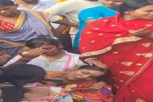 Giridih News: 18 घंटे बाद मिला बच्चे का शव, नाले में बह गया था अंकित