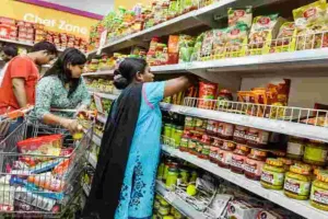 नवरात्रि पर बड़ी राहत: आज से लागू हुई नई जीएसटी दरें, रोजमर्रा का सामान और सेवाएं हुईं सस्ती